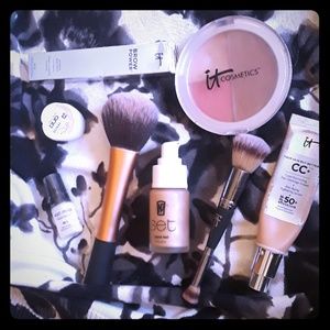 High End Make-up Lot(IT cosmetics, Luminess)9 item